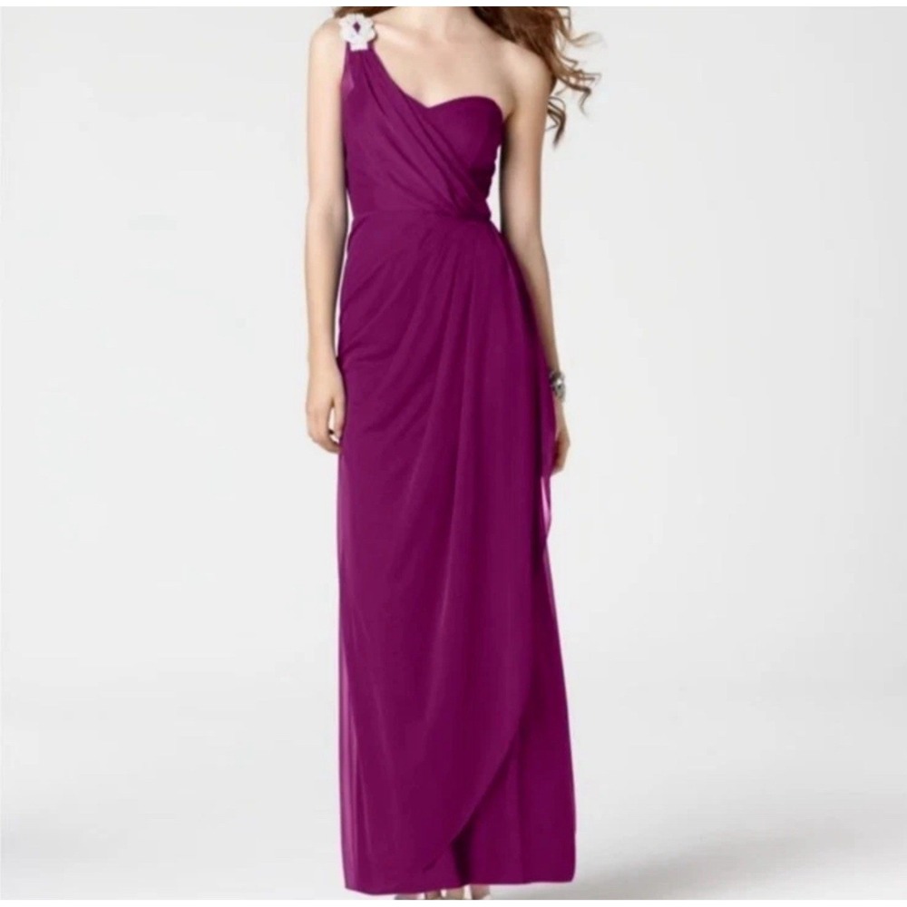 Xscape Formal Evening Gown Elegant One Shoulder Beaded Rhinestone Ruched 10 NEW